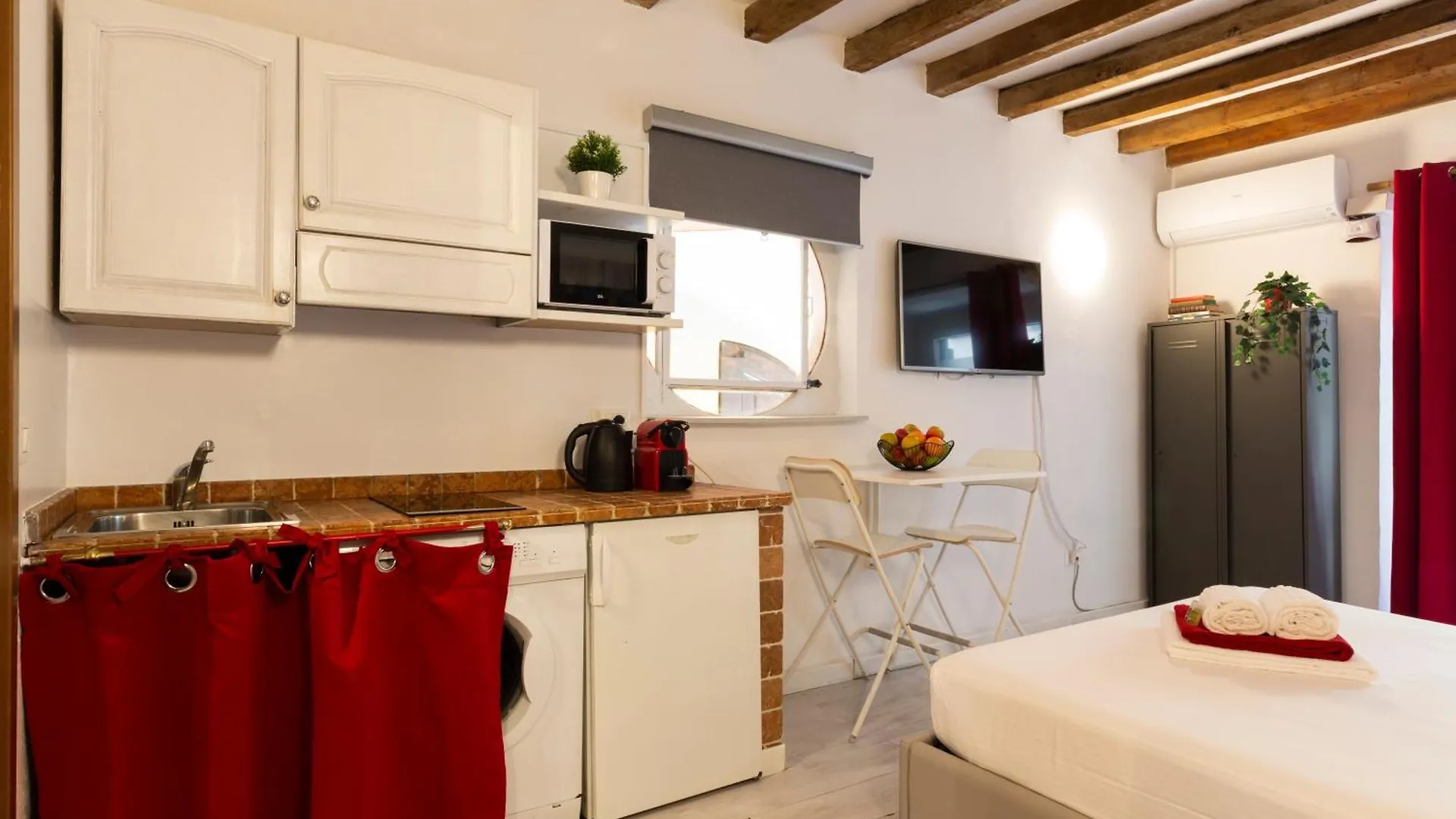 Casa Vittoria - Isola District Apartment Milan